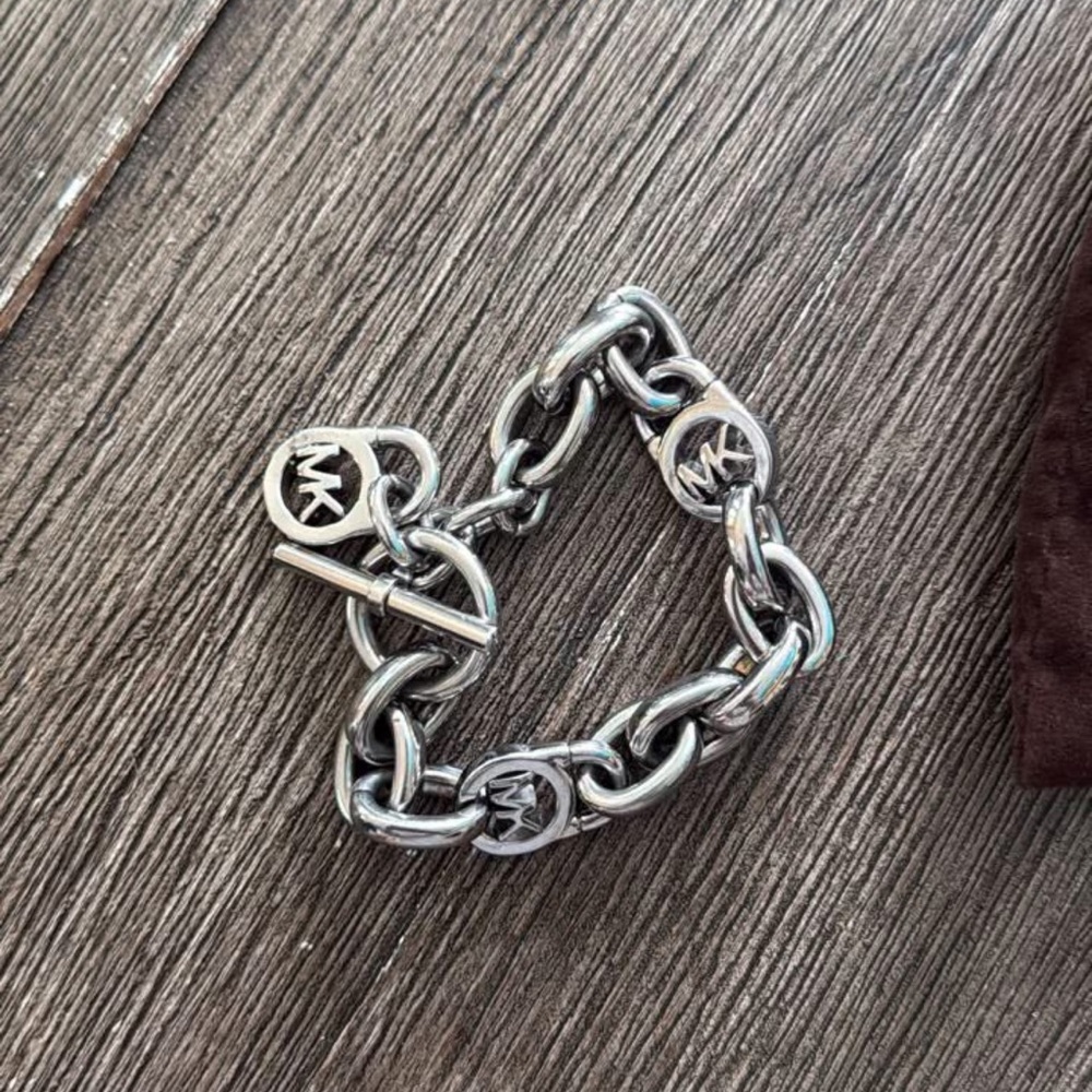 MICHAEL Michael Kors Silver Chain Bracelet